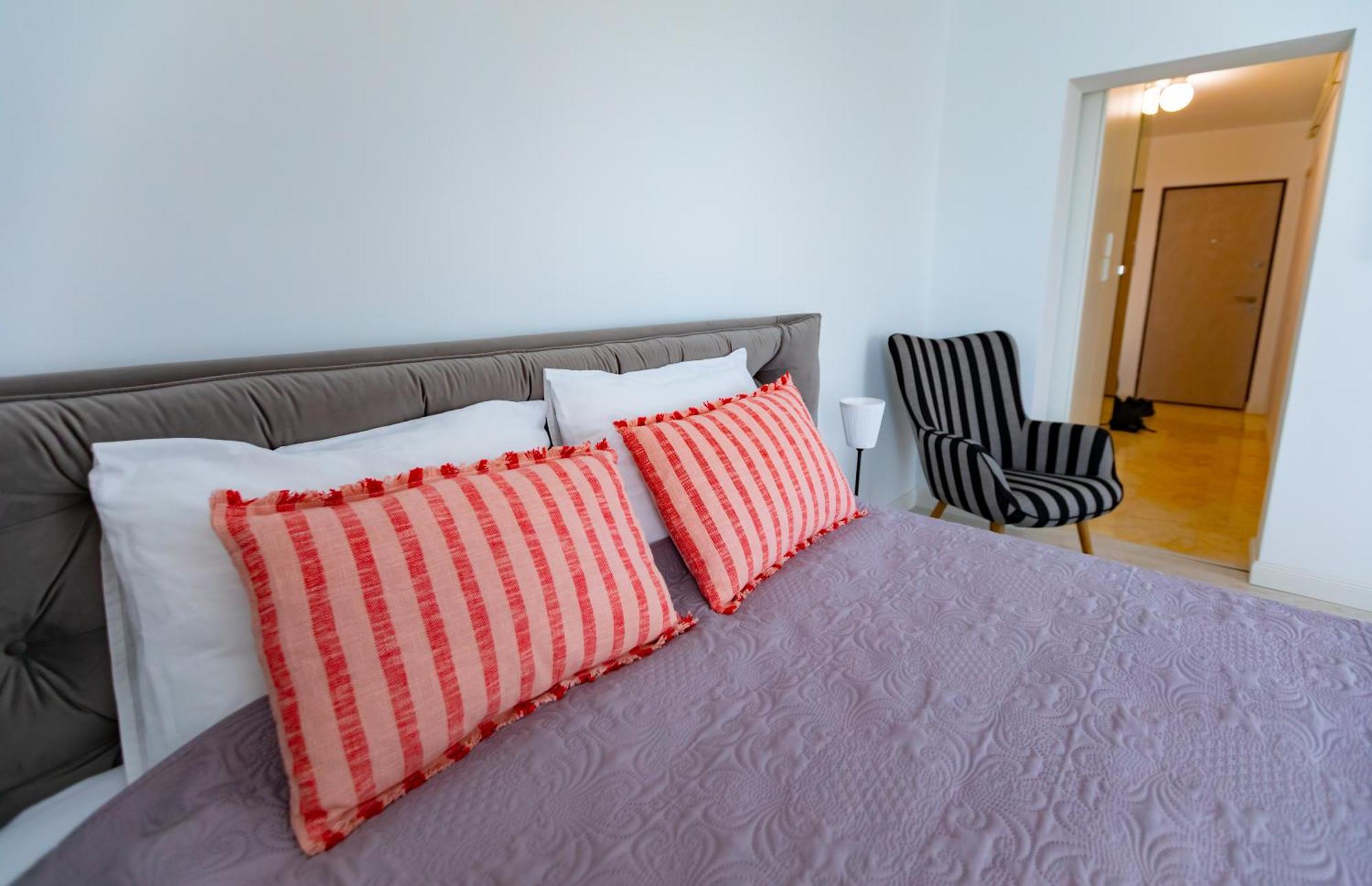 Amadeus Iasi Apartment Exterior foto